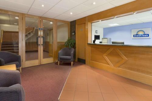 Days Inn by Wyndham Taunton