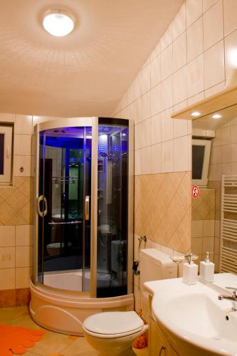 Villa & Restaurant Sedra