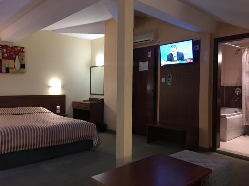 Royal Beach Hotel