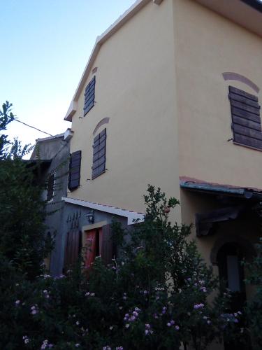 Carlo's Country House