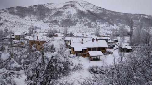 El Casar Del Puente 1 y 2
