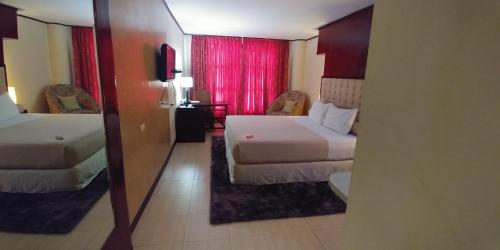 Dulcinea Hotel & Suites