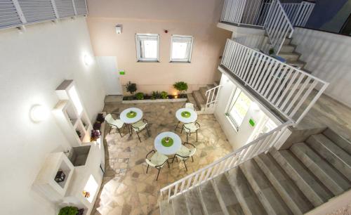 Five Rivers Rooms