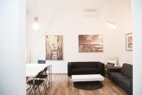 Love Croatia Hostel