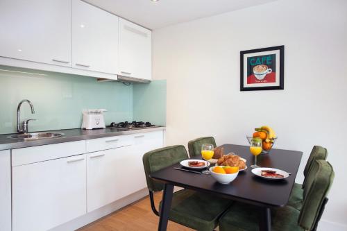 Stayci Serviced Apartments Central Station