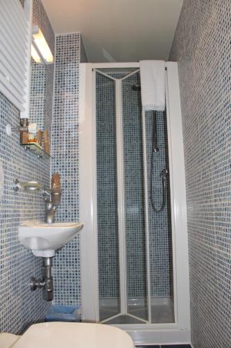 Studios 2 Let Serviced Apartments