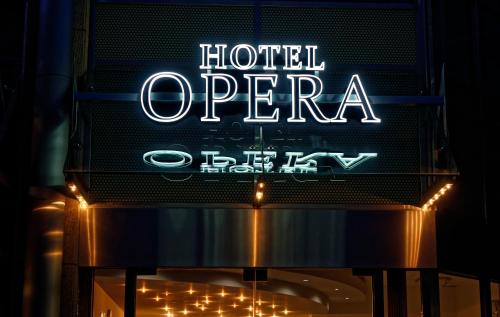 Hotel Opera