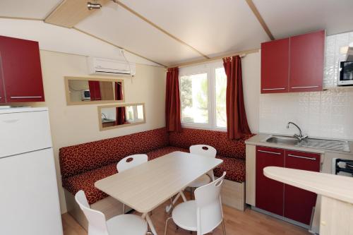 Zaton Holiday Resort Mobile Homes