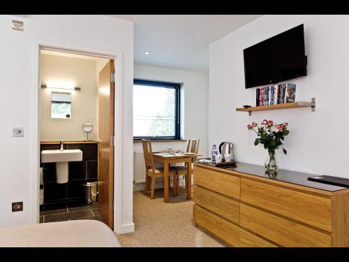 The Cedars Bed and Breakfast