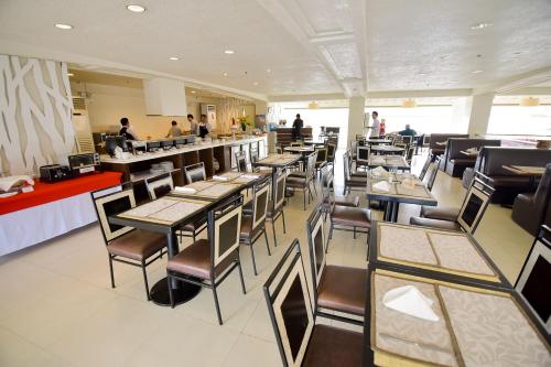 Hotel Tavern