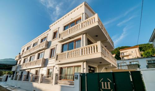Hedera Residences