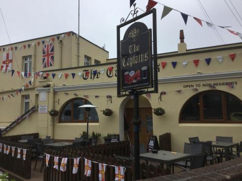The Captains Hotel