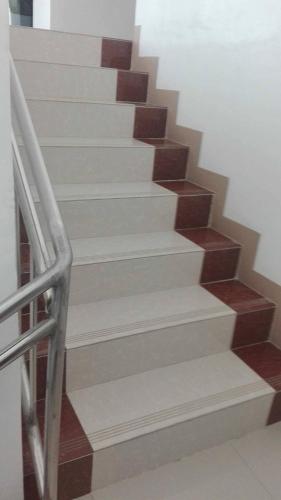 Meaco Royal Hotel Tabaco