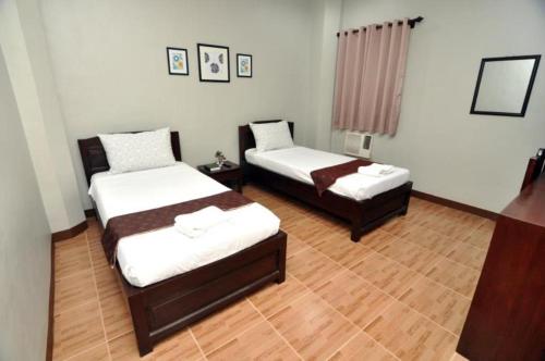 Harbour Gardens Tourist Inn