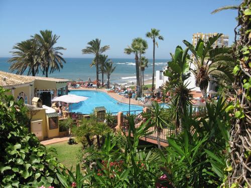 Macdonald Doña Lola Resort