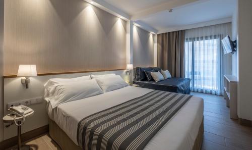 Hotel Rosamar Es Blau Adults Only +21