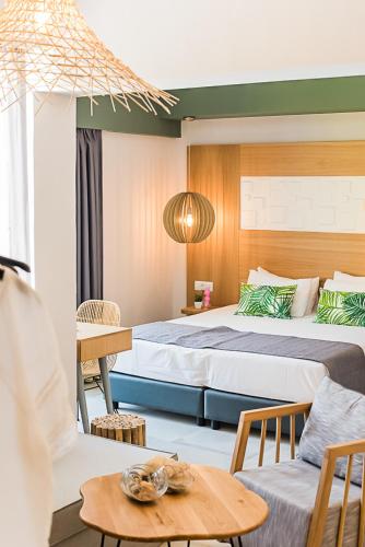 Sunshine Hotel Malia