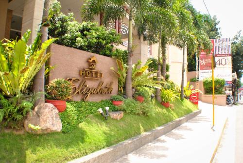 Elizabeth Cebu
