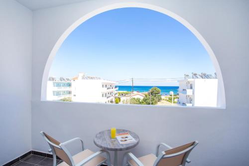 Alexander Studios & Suites