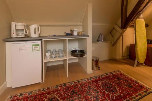 Next door bed & breakfast