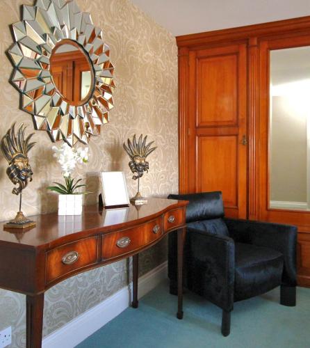 The Mainstay Guest House