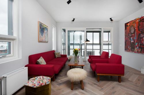 雷克雅未克市中心海景豪华公寓(Ocean View Luxury Apartment in Central Reykjavik)