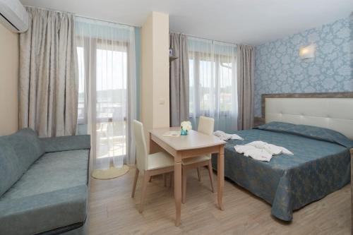 Relax Holiday Complex SPA