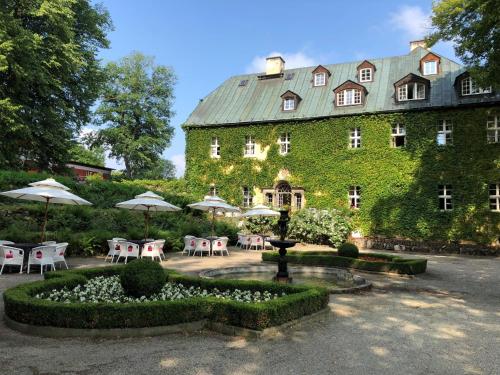 GreenLine Schloss Stonsdorf / Palac Staniszow