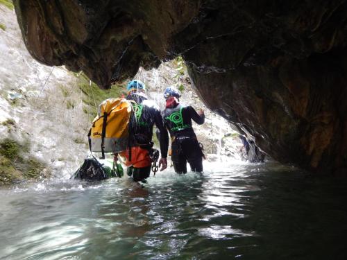 Tantaka Albergue Los Meleses