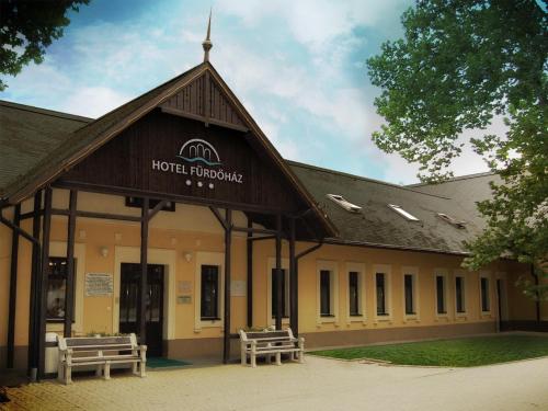 Hotel Fürdöház