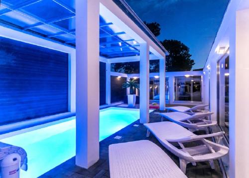 Palisander Z Widokiem Na Morze