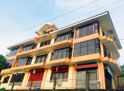 LCF BB Hotel And Restaurant