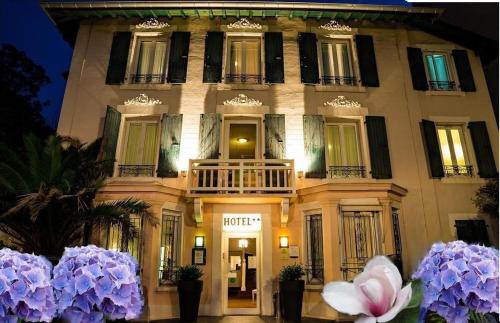 Logis Hotel Val Flores