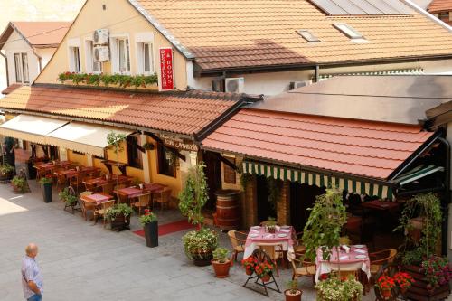 Konak Mikan