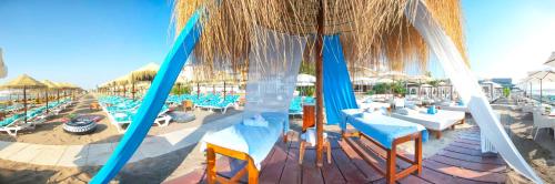 Playa Miguel Beach Club & Aparthotel