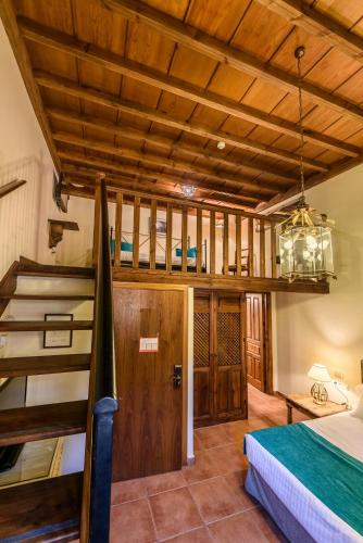 Palacio de Santa Inés