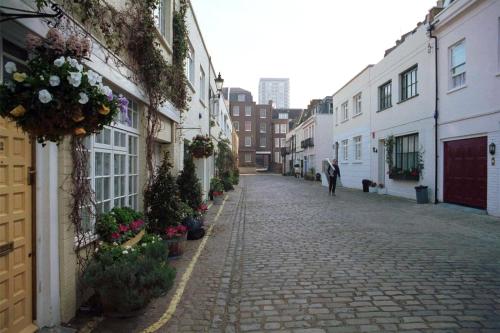 Hyde Park Radnor Hotel