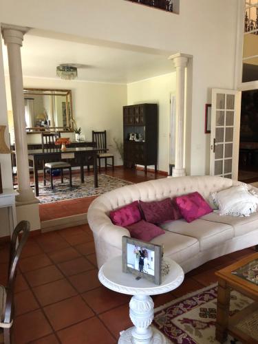 Quinta Nova Do Almeida