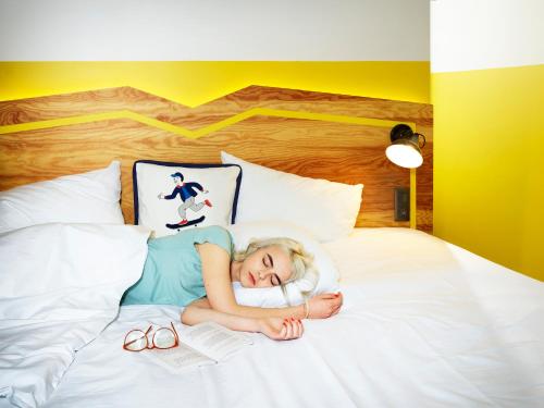 Ibis Styles Paris Nation Porte de Montreuil Hotel