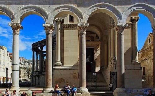 Apartments Aspalathos