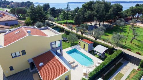 Apartments Villa Nina