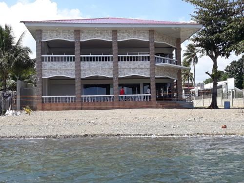 Lagoon Beach Resort