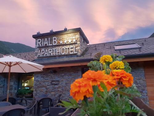 Aparthotel Rialb