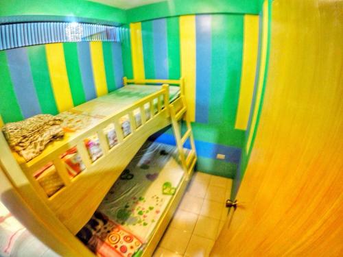 Tagaytay Bloom Breeze Cruz Apartelle