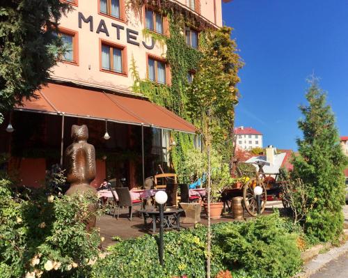 GRAND Matej