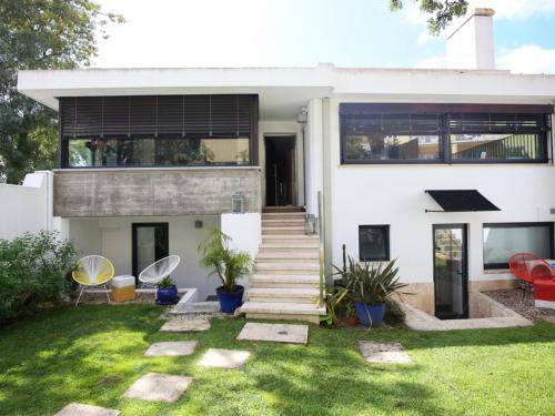 Bonvalot Guest House
