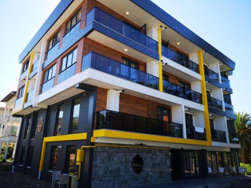 Deluxe Residence