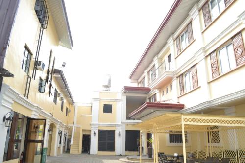 Metro Vigan Inn