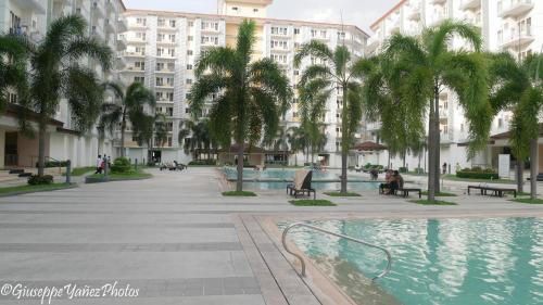 Genesis unit SMDC Fields