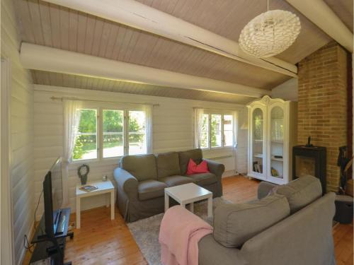 Three-Bedroom Holiday Home In Gedser